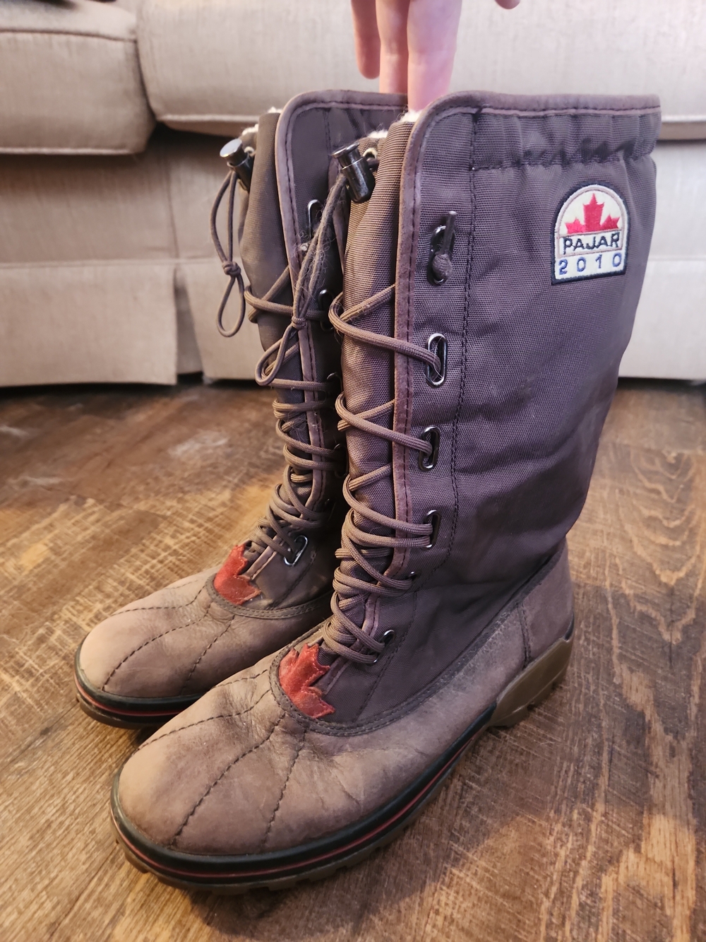 Pajar Canada Vintage 2010 Olympic "Grip" Tall Winter Boots - Size 42